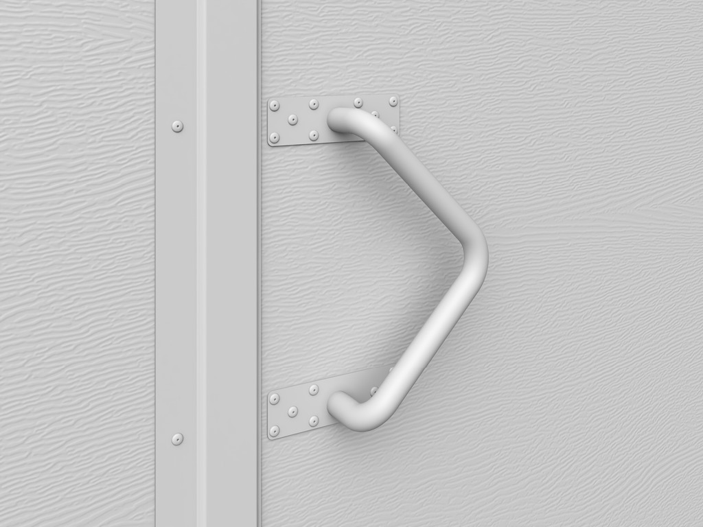 Aluminiy tutqichni eshik yarmida tashqi tomondan o'rnatish mumkin.